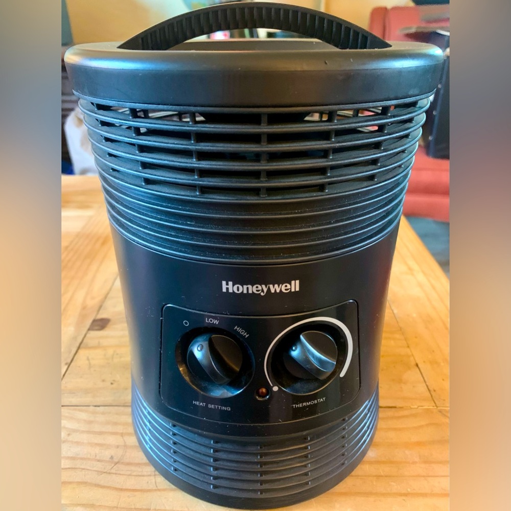 Honeywell - 360 Surround Fan-Forced Heater